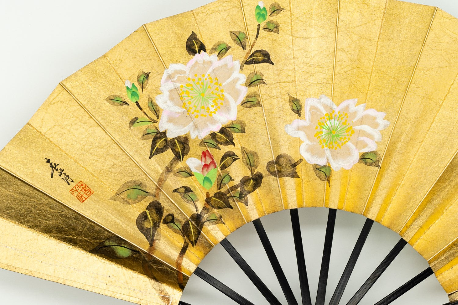 付け下げ 金彩 竹笹に椿 伊と幸 先練五枚朱子 バーガンディ色 正絹 反物 付け下げ 金彩 竹笹に椿 伊と幸 先練五枚朱子 バーガンディ色 正絹